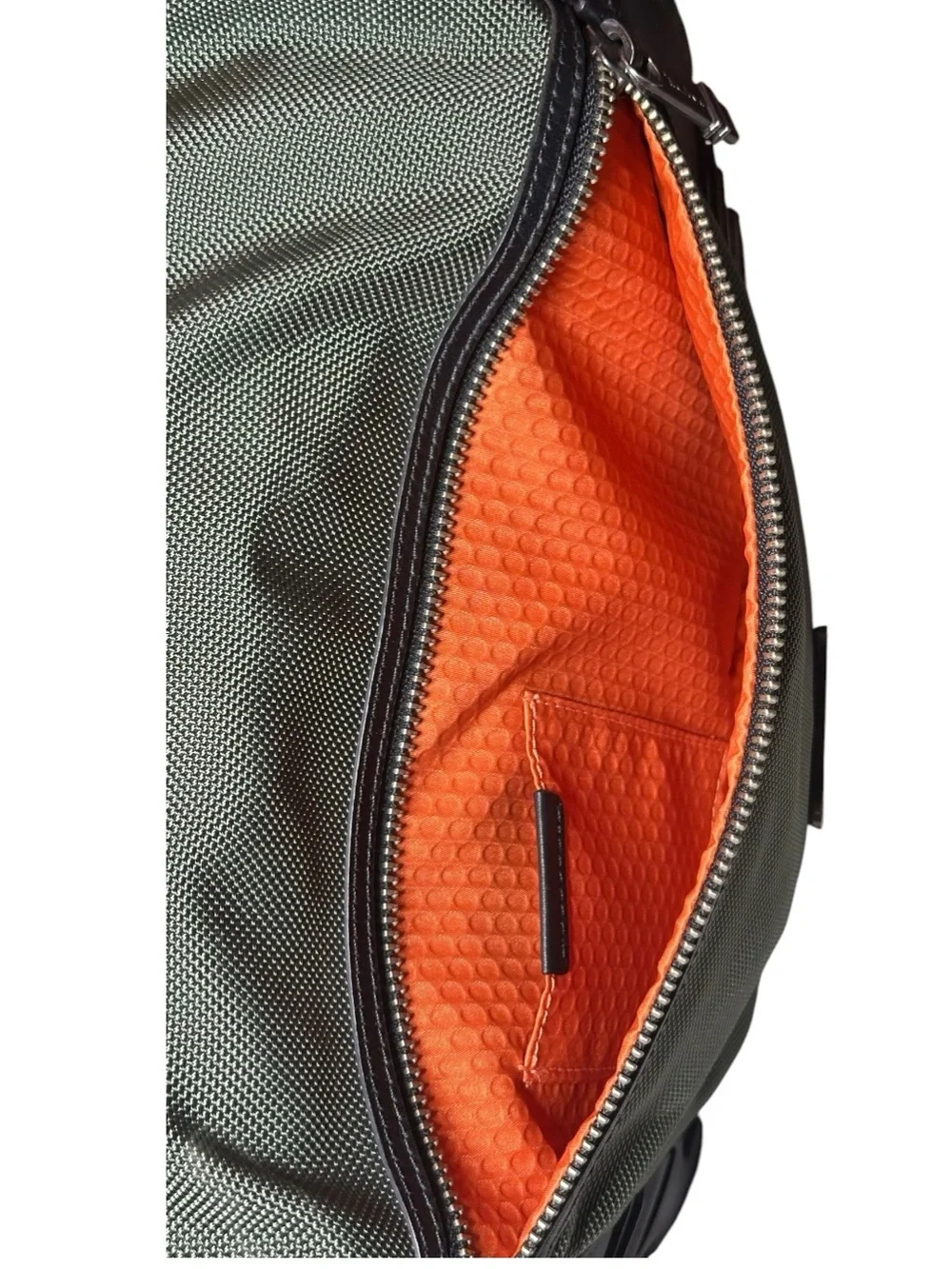 Timu Alpha Bravo Benning Deluxe Messenger Bag.